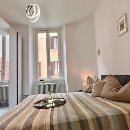 Апартаменти Urban House - Modern Flat Navigli Milan Center Екстер'єр фото