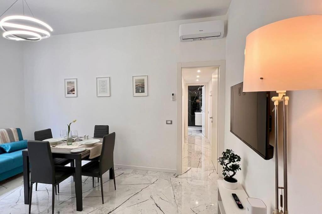 Апартаменти Urban House - Modern Flat Navigli Milan Center Екстер'єр фото