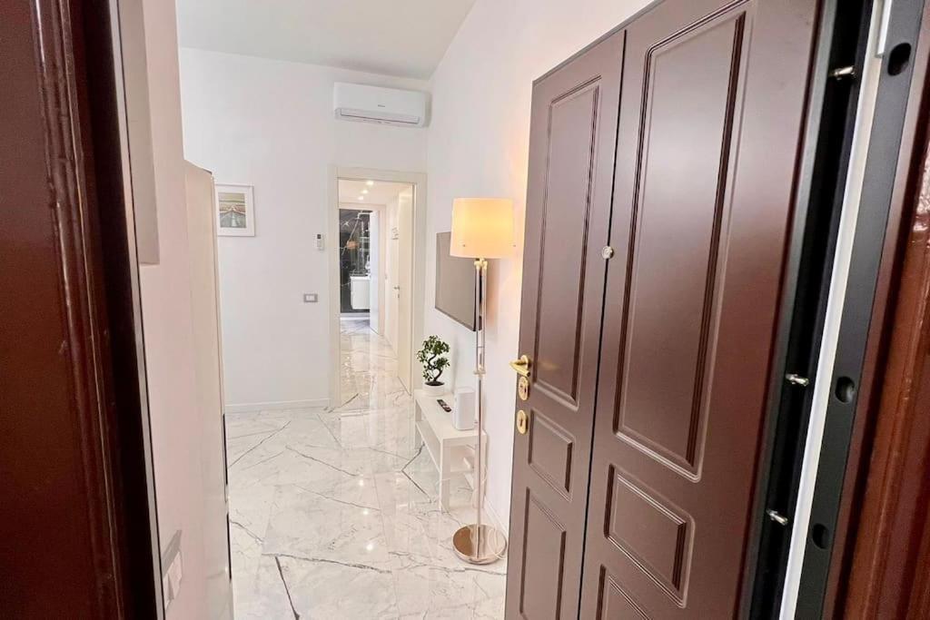 Апартаменти Urban House - Modern Flat Navigli Milan Center Екстер'єр фото